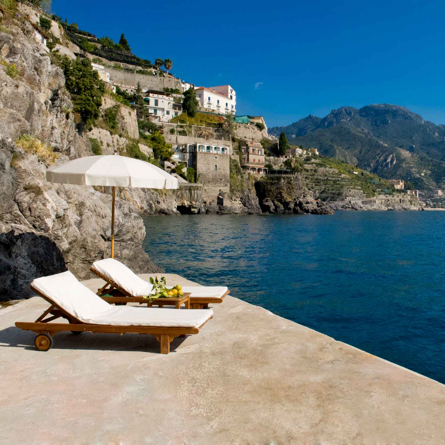 The Best Way to Travel from Sorrento to Positano A Comprehensive Guide