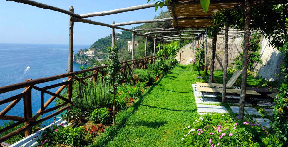 amalfi vacation rentals: amalfi coast villas and self catering